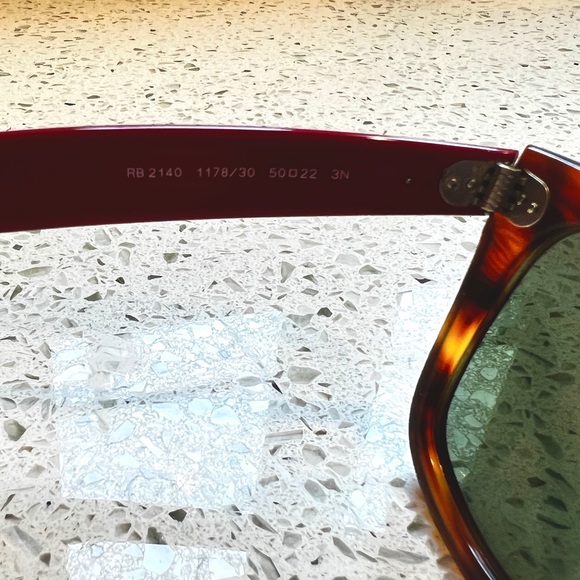 Ray-Ban Classic Wayfarer Sunglasses (RB2140) - Picture 4 of 5